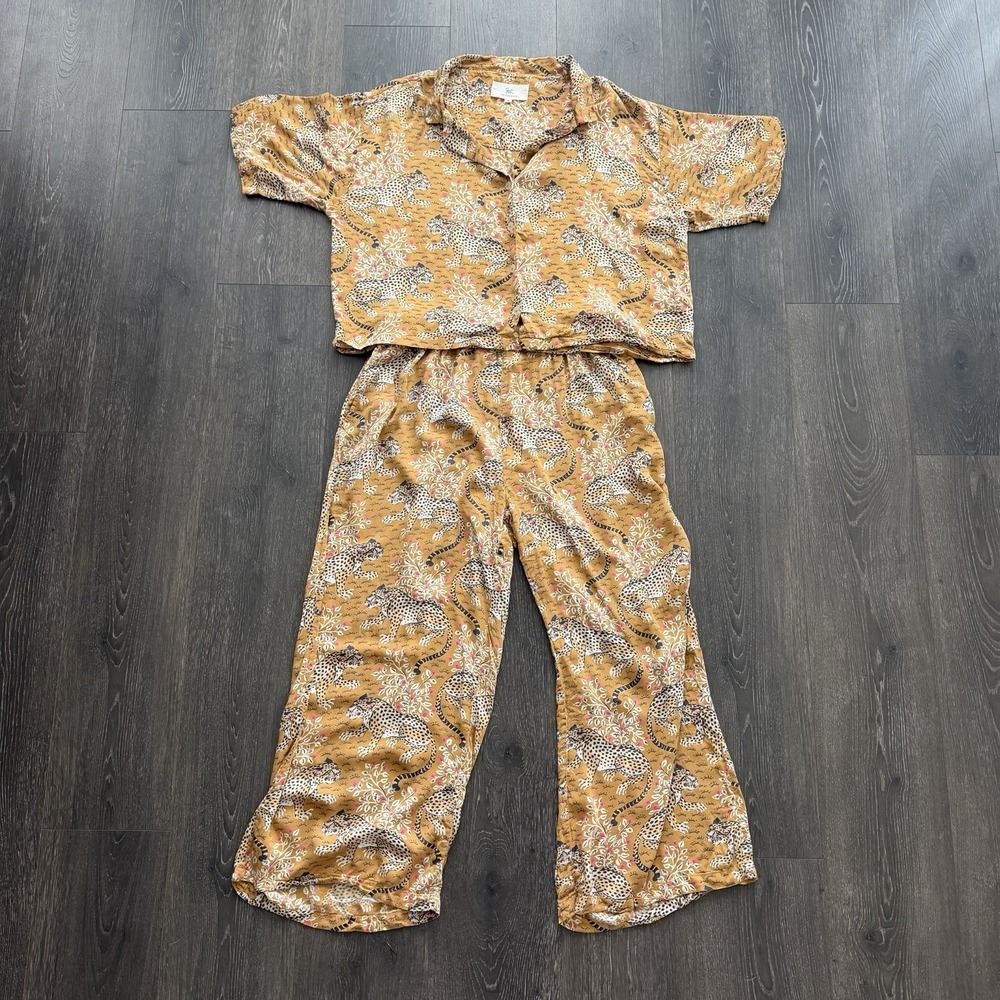 Printfresh Bagheera Tan Leopard 2 Piece Pajama Set Medium Boho Quiet Luxury